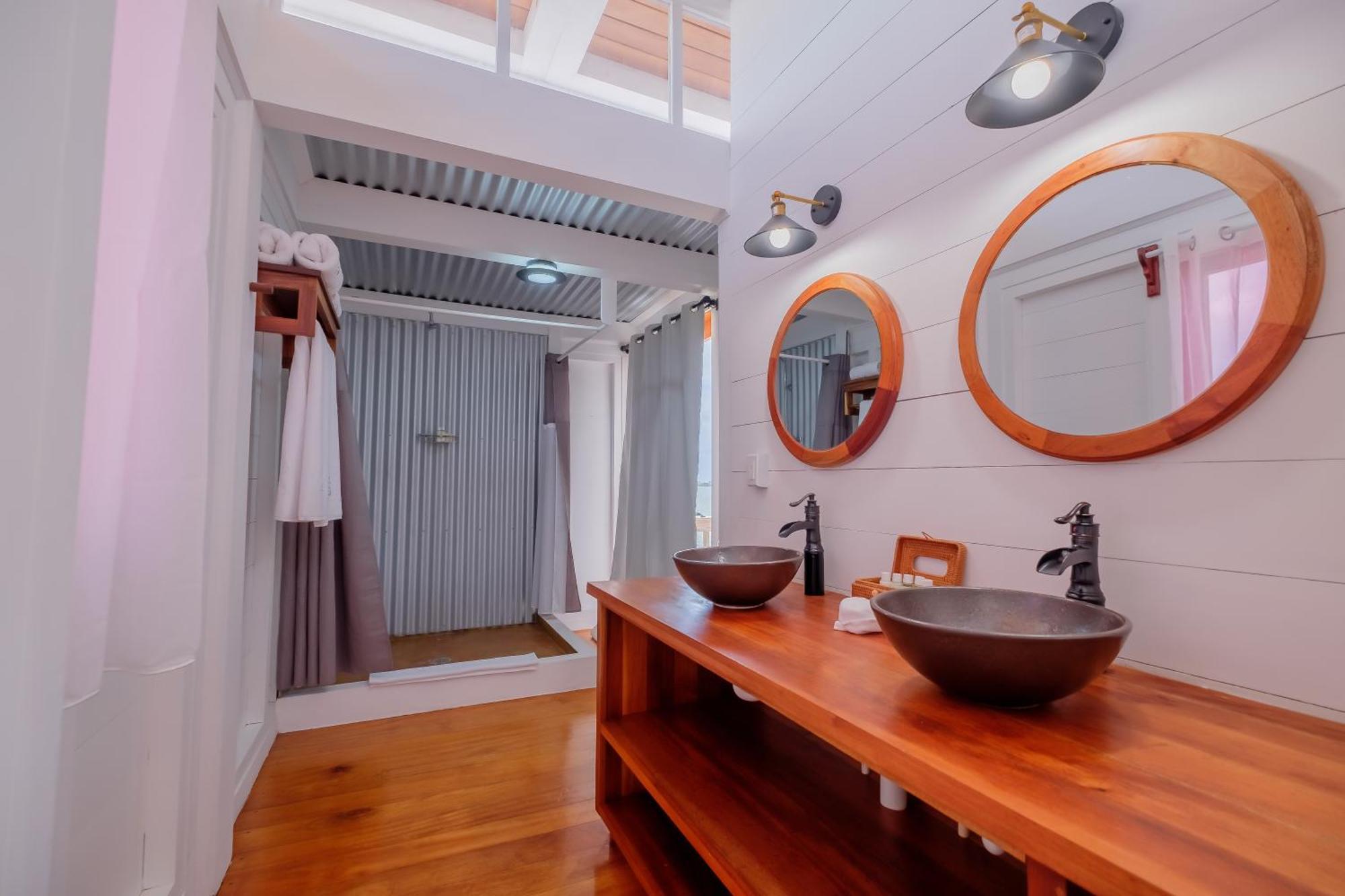Aruna Resort & Villas San Pedro  Eksteriør bilde